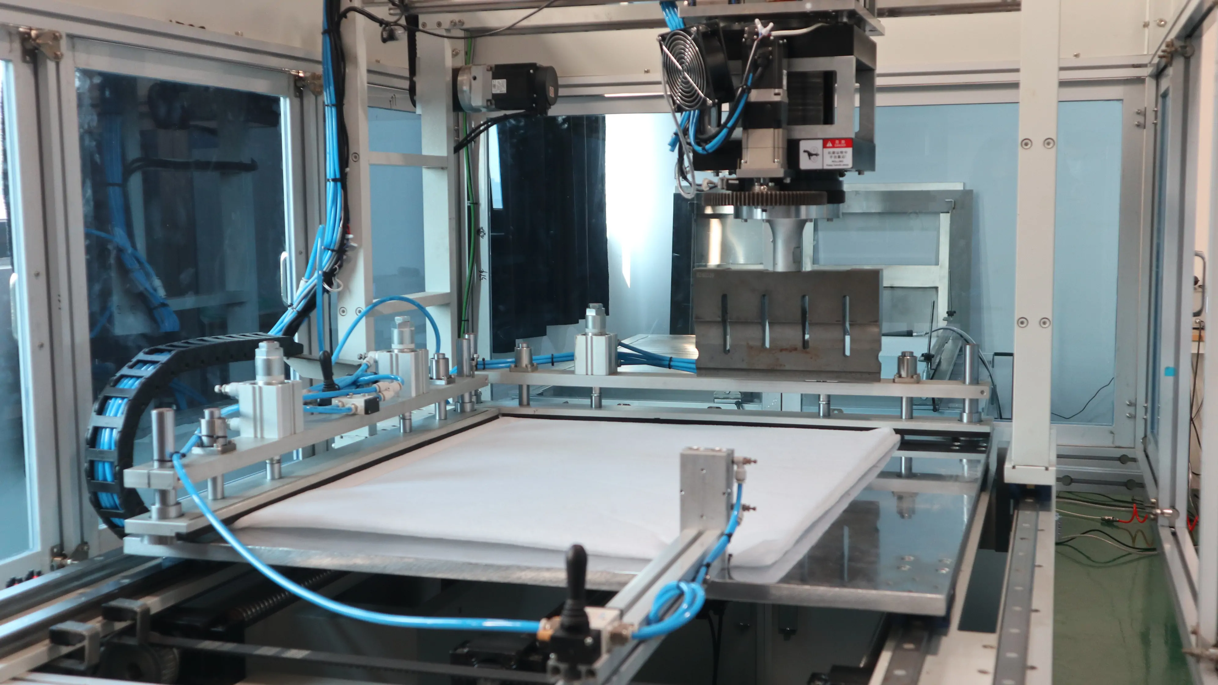Ultrasonically Sealed Filter Bag machine